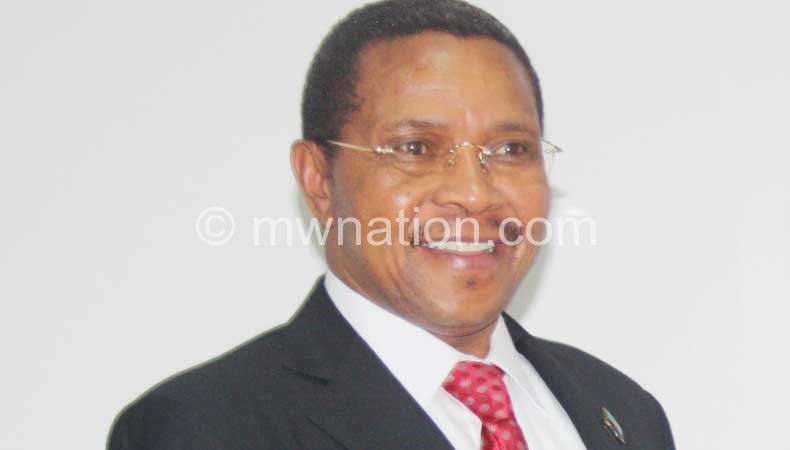 Kikwete: Work and fish with pleasure, the conflict with Malawi will be over soon