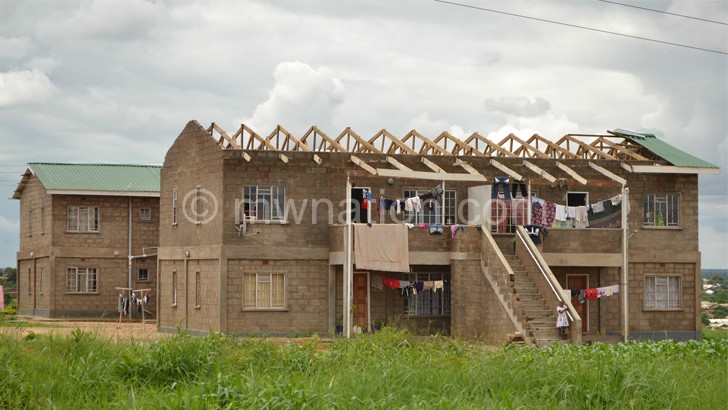 Roofless since February: Police officers’ flats in Lilongwe