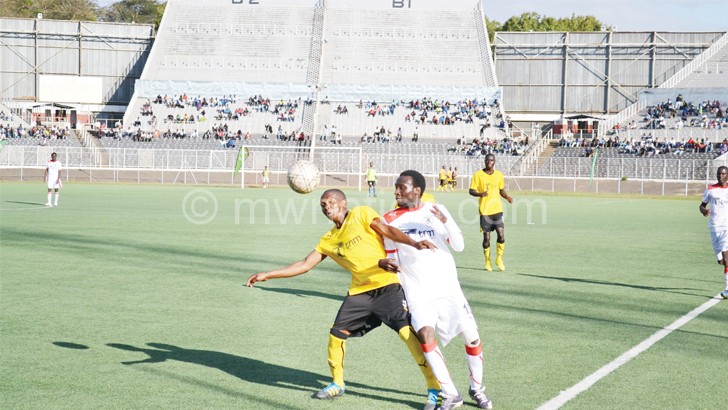 Azam Tigers (L) and Kamuzu Barracks are yet to win the cup