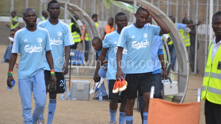 silver players leaving kamuzu stadium in disbelief 