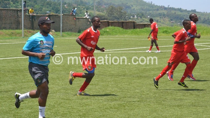 Mtawali (L) joins the fitness test session yesterday 