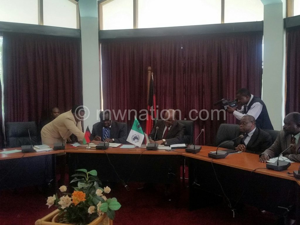 Gondwe and Mwaba put pen to paper to operationalise the agreement