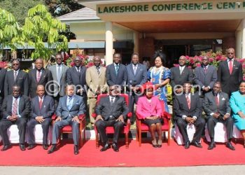Group photo of the President and Cabinet Ministers