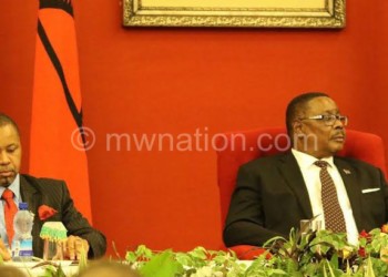 Mutharika (R) and Chilima in an earlier public appearance