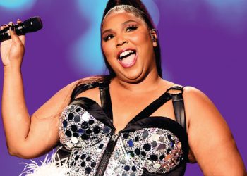 Lizzo makes money through her dancing videos