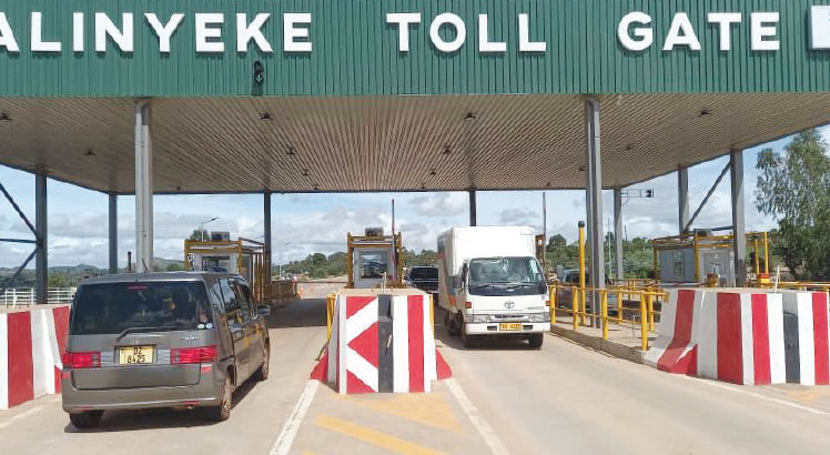Roads Fund engages people on toll plaza