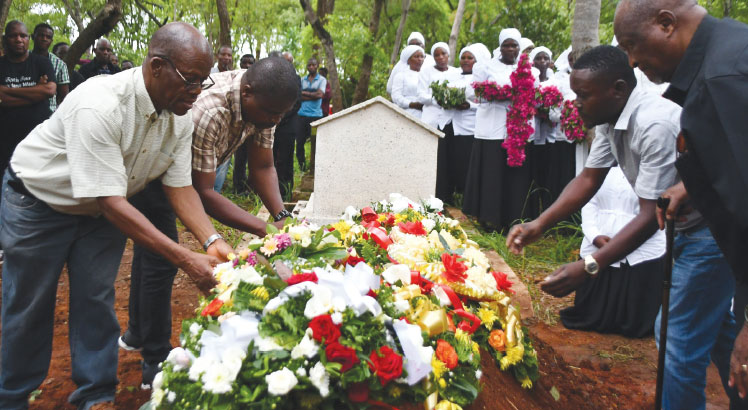 Muluzi, others mourn photojournalist Mlazie