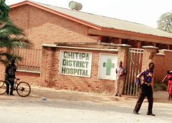 Chitipa District Hospital welcomes patients from the neighboursing Zambia and Tanzania