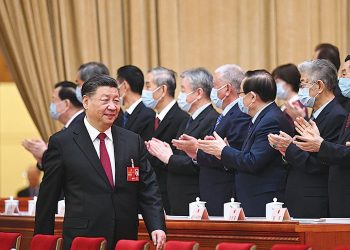 Xi Jinping arrives for the opening of the Two Sessions at the Great Hall of China