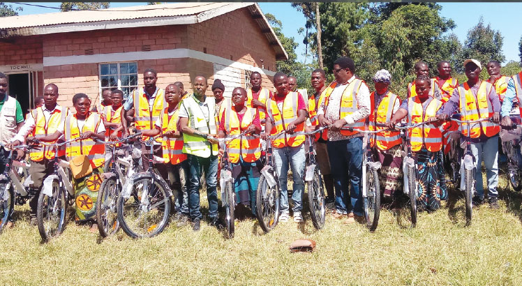 ILO gives volunteers bicycles, jackets