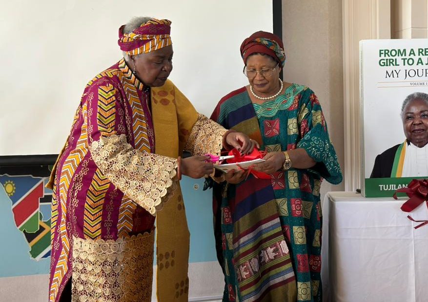 Chizumila launches debut books