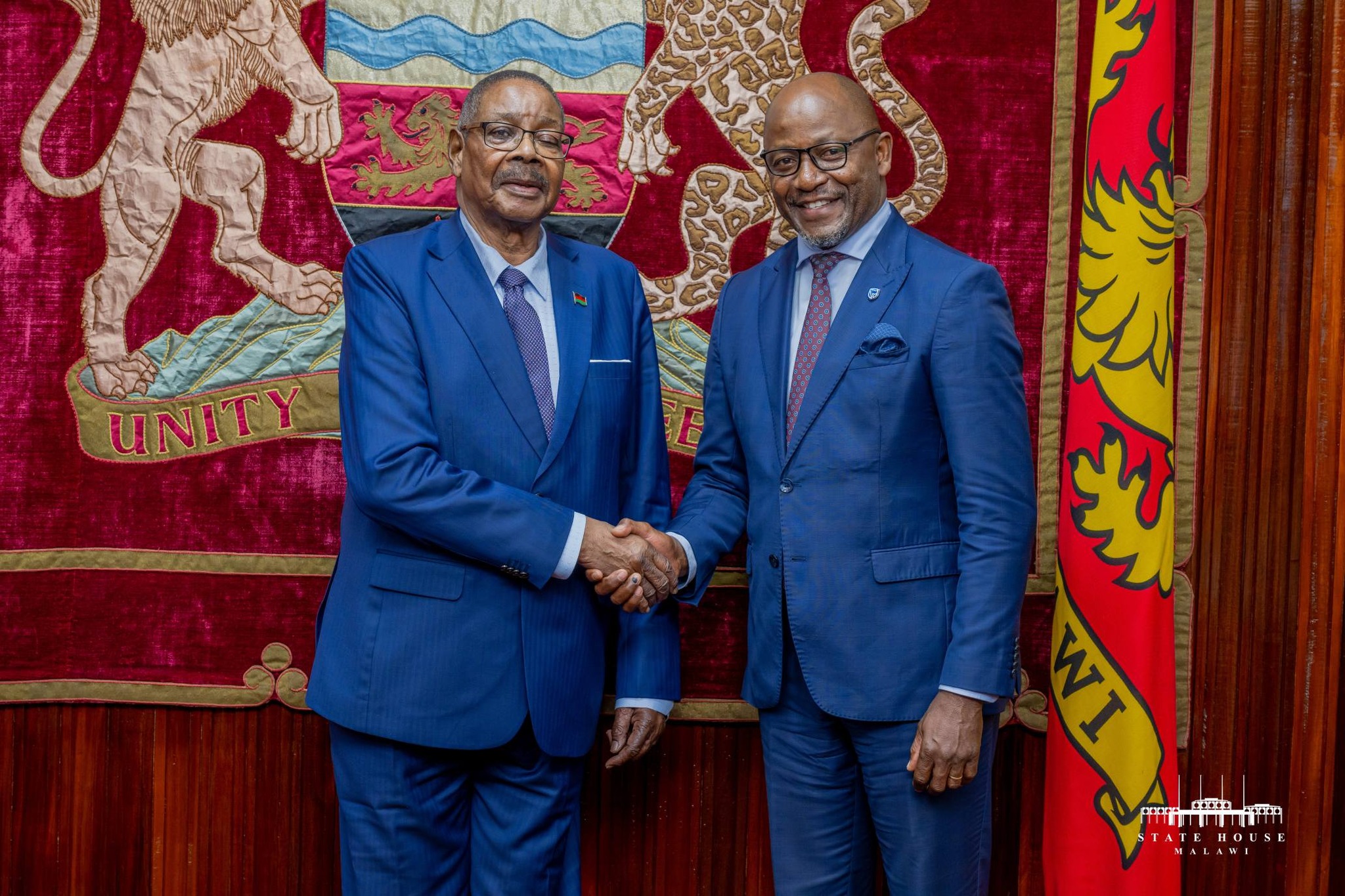 APM, Standard Bank discuss future development